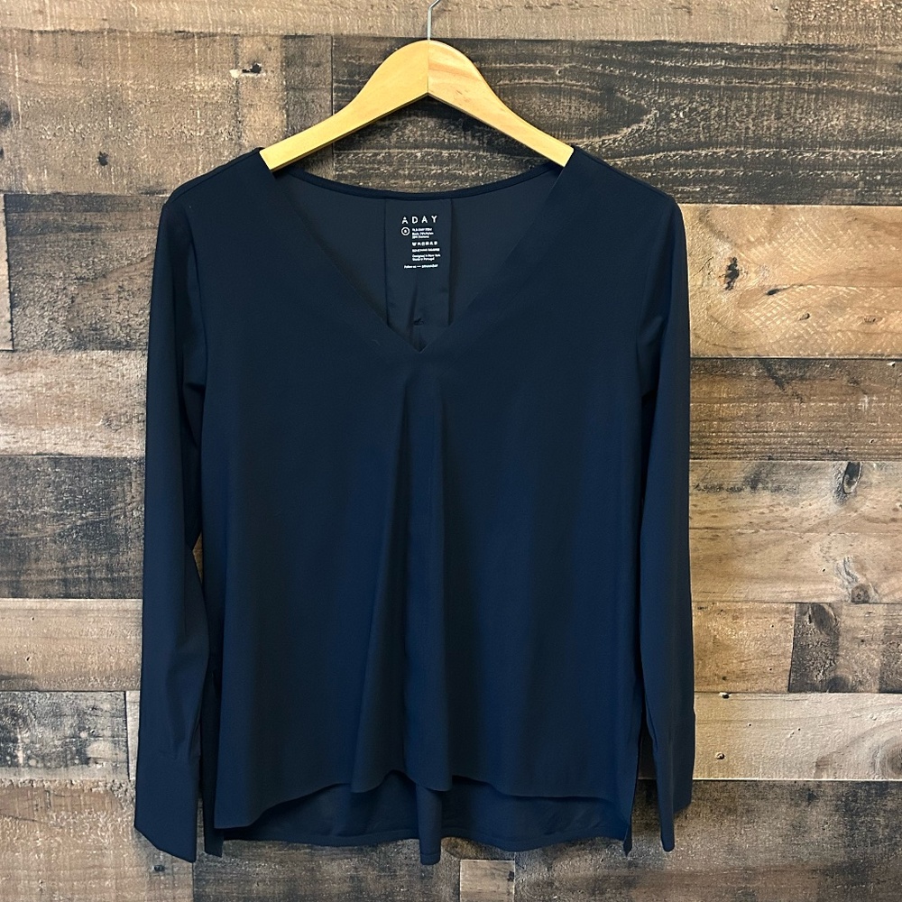 ADAY Something Tailored Top Navy Small EUC Minima… - image 1